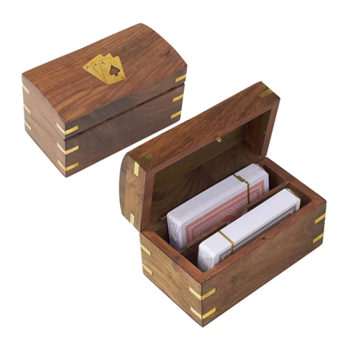 קופסאת קלפים מעץ עם עיטורי נחושת