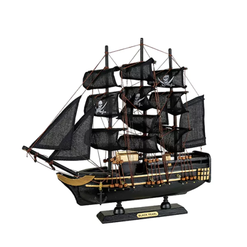 ספינת פיראטים עם מפרשים שחורים – דגם עץ מרהיב בגובה 34 ס”מ