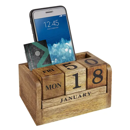 קלנדר קוביות עץ טבעי עם חריטה אישית ומעמד לנייד וכרטיסי ביקור