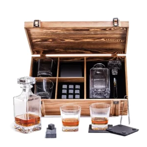 מארז וויסקי יוקרתי עם חריטה אישית ודקנטר JA19178